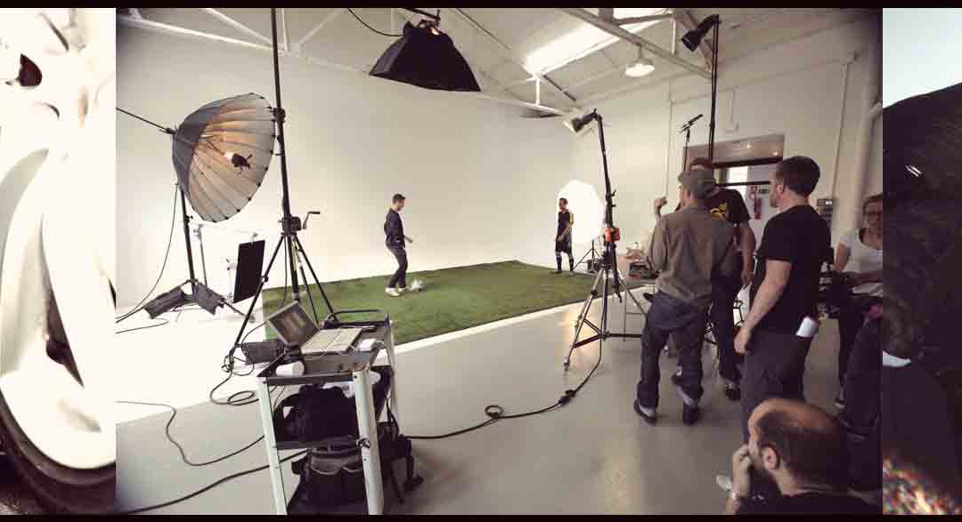 PROFESSIONALS & CREWS